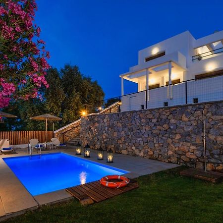 Aggelina Villa Pefki Екстериор снимка