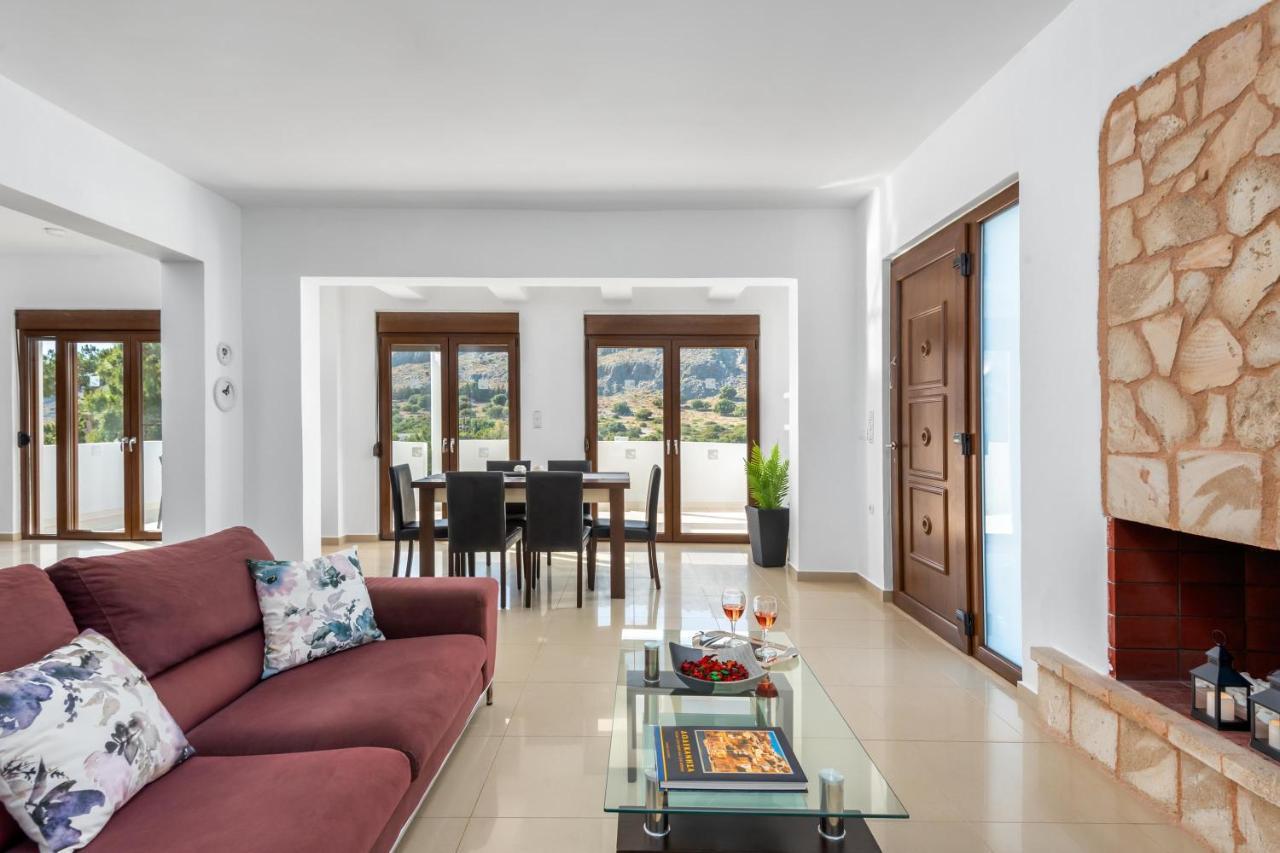 Aggelina Villa Pefki Екстериор снимка